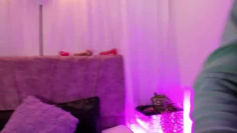 victoriaa_anderson_ online show from 21, 4, 2026