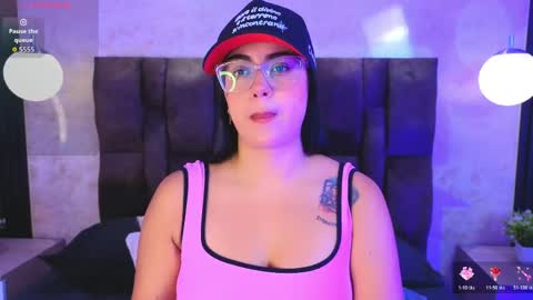Victoria Andrade online show from 1, 5, 2026