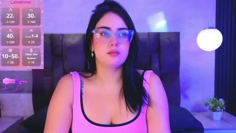 Victoria Andrade online show from 9, 5, 2026