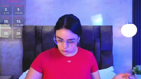 Victoria Andrade online show from 28, 5, 2026