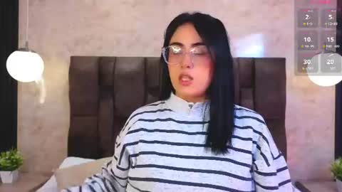 Victoria Andrade online show from 11, 6, 2026