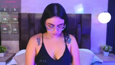 Victoria Andrade online show from 19, 6, 2026