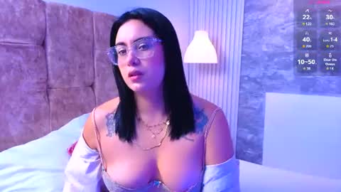 Victoria Andrade online show from 1, 8, 2026