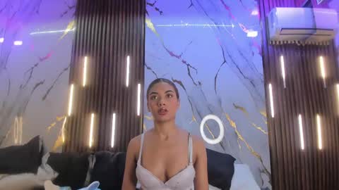 Snapshot of victoriaduarte chatting on 10, 5, 2026 Victoria online show from 10, 5, 2026