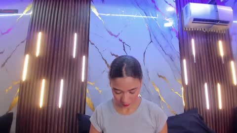 Snapshot of victoriaduarte chatting on 28, 5, 2026 Victoria online show from 28, 5, 2026