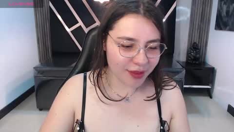 Victoria Gonzalez online show from 22, 9, 2025