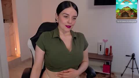 Snapshot of victoriahot_23 chatting on 17, 3, 2026 Kim 3 online show from 17, 3, 2026