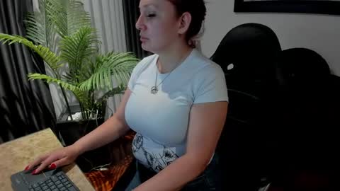 victoriapaker online show from 2, 5, 2026