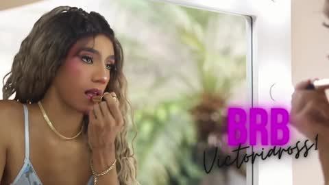 Snapshot of victoriaross1 chatting on 19, 12, 2024 VictoriaRoss online show from 19, 12, 2024