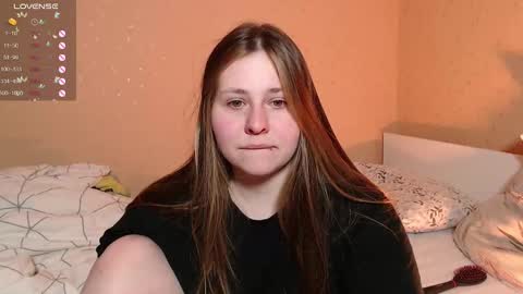 victoriassecrets_ online show from 26, 2, 2025