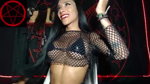 Victoria Vampire online show from 4, 12, 2024