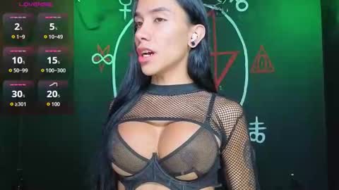 Victoria Vampire online show from 3, 12, 2025