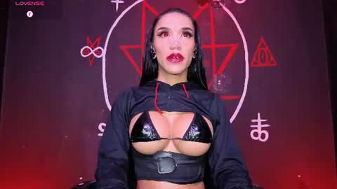 Victoria Vampire online show from 9, 8, 2026
