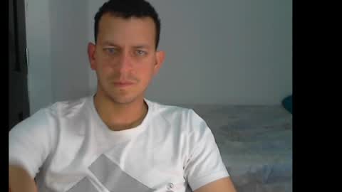 victormanuelq_1 online show from 29, 4, 2026
