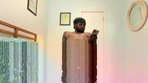 Snapshot of victoryd007 chatting on 18, 11, 2025 victoryd007 online show from 18, 11, 2025