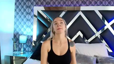 victtoria lee online show from 24, 2, 2025