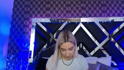 victtoria lee online show from 21, 3, 2026