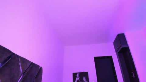 Moon online show from 4, 5, 2026