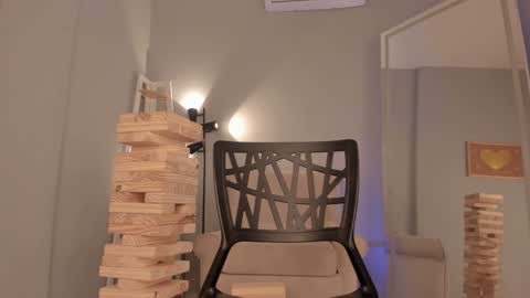 Karla online show from 10, 12, 2024