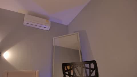 Karla online show from 10, 12, 2024