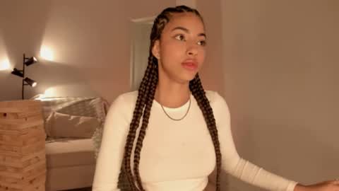 Karla online show from 5, 3, 2025