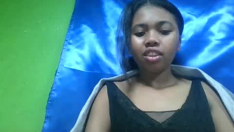 Snapshot of vierge28430 chatting on 14, 6, 2026 vierge28430 online show from 14, 6, 2026