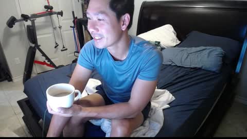 Snapshot of vietnamese23 chatting on 5, 1, 2025 wonderful online show from 5, 1, 2025