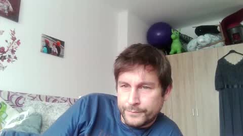 Snapshot of vigond2 chatting on 5, 1, 2025 vigond2 online show from 5, 1, 2025