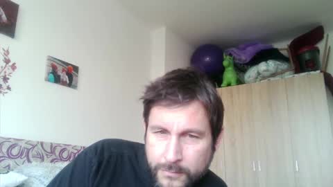 Snapshot of vigond2 chatting on 4, 2, 2025 vigond2 online show from 4, 2, 2025