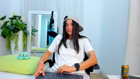 viictoriiasaenz online show from 29, 4, 2026