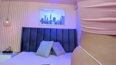 Viiolett online show from 11, 2, 2026