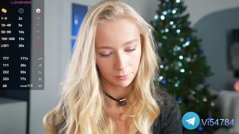 vika54784 online show from 8, 12, 2024