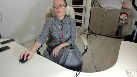 Ukrainian-woman online show from 26, 11, 2025