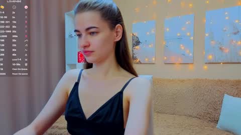 vikiberry online show from 3, 5, 2026