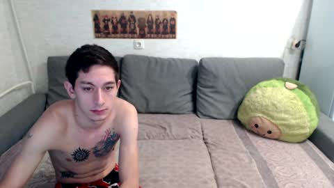 Snapshot of vikimax69 chatting on 18, 12, 2024 max-and-nika online show from 18, 12, 2024