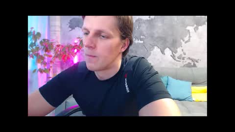 vikingchrisss online show from 2, 3, 2026