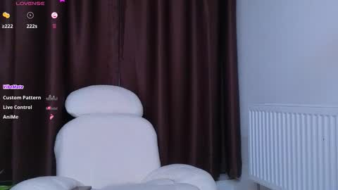 Snapshot of viksinite chatting on 21, 2, 2026 Vixi online show from 21, 2, 2026