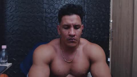 Viktor Herrera online show from 16, 12, 2025