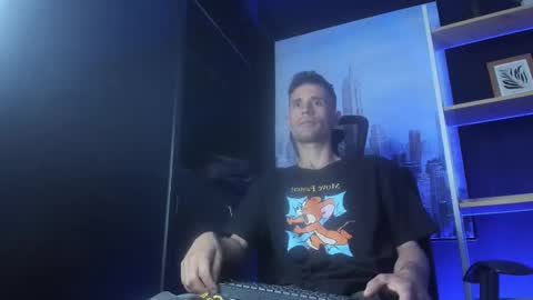 Viktor online show from 25, 1, 2025