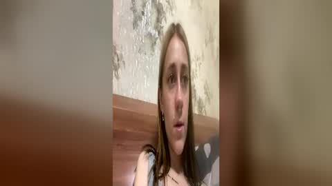 Snapshot of viktoria9898 chatting on 16, 6, 2026 Sweett online show from 16, 6, 2026