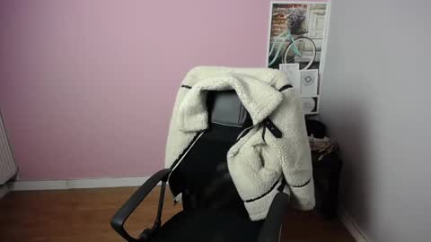 Snapshot of viktoria_lovely chatting on 19, 2, 2025 viktoria_lovely online show from 19, 2, 2025