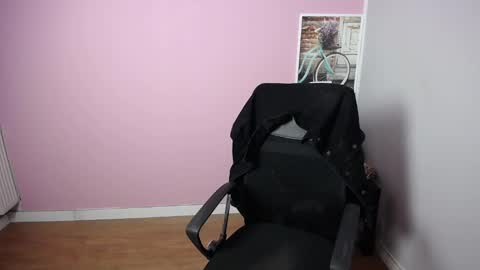 Snapshot of viktoria_lovely chatting on 11, 3, 2025 viktoria_lovely online show from 11, 3, 2025