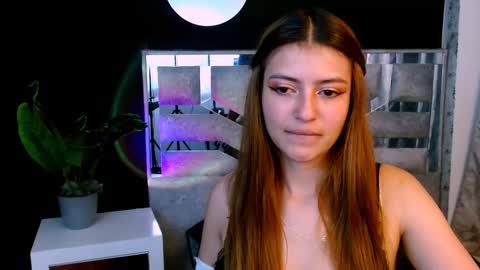 Snapshot of viky_evanss chatting on 13, 11, 2025 viky_evanss online show from 13, 11, 2025