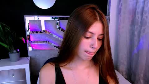 Snapshot of viky_evanss chatting on 16, 4, 2026 viky_evanss online show from 16, 4, 2026