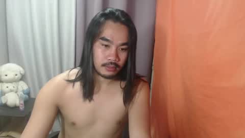 Snapshot of vin_17 chatting on 2, 3, 2025 Call me Marvin online show from 2, 3, 2025