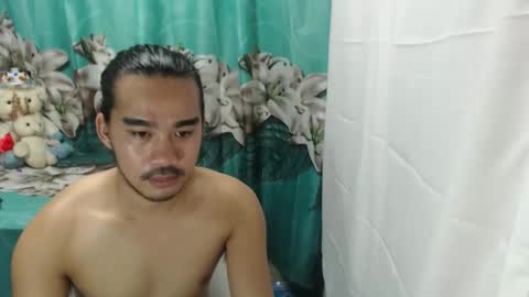 Snapshot of vin_17 chatting on 16, 9, 2025 Call me Marvin online show from 16, 9, 2025