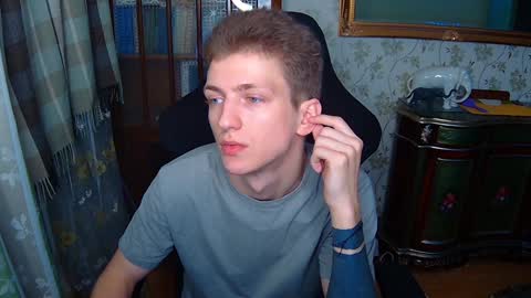 Dimoooooon online show from 4, 1, 2025