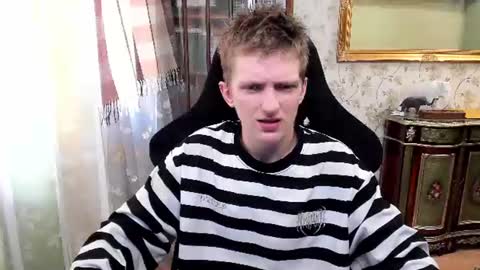 Snapshot of vince__dice chatting on 29, 6, 2026 Dimoooooon online show from 29, 6, 2026