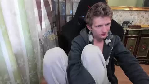 Snapshot of vince__dice chatting on 20, 7, 2026 Dimoooooon online show from 20, 7, 2026