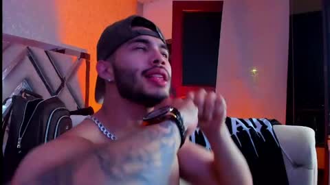 Snapshot of vincentblack_ chatting on 13, 5, 2026 Vincent online show from 13, 5, 2026